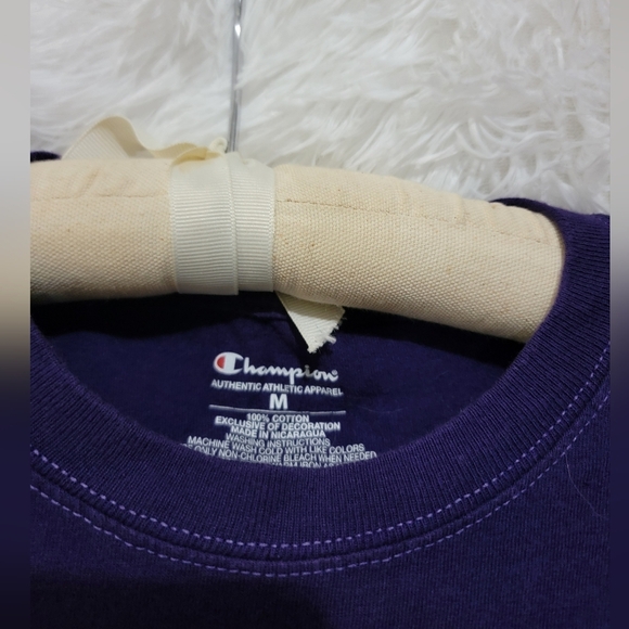 Champion Purple Washington Huskies T-Shirt 100% Cotton Mens M - Picture 4 of 6